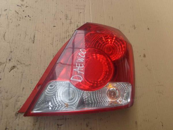 FEU ARRIERE DROITE CHEVROLET - Vue 1